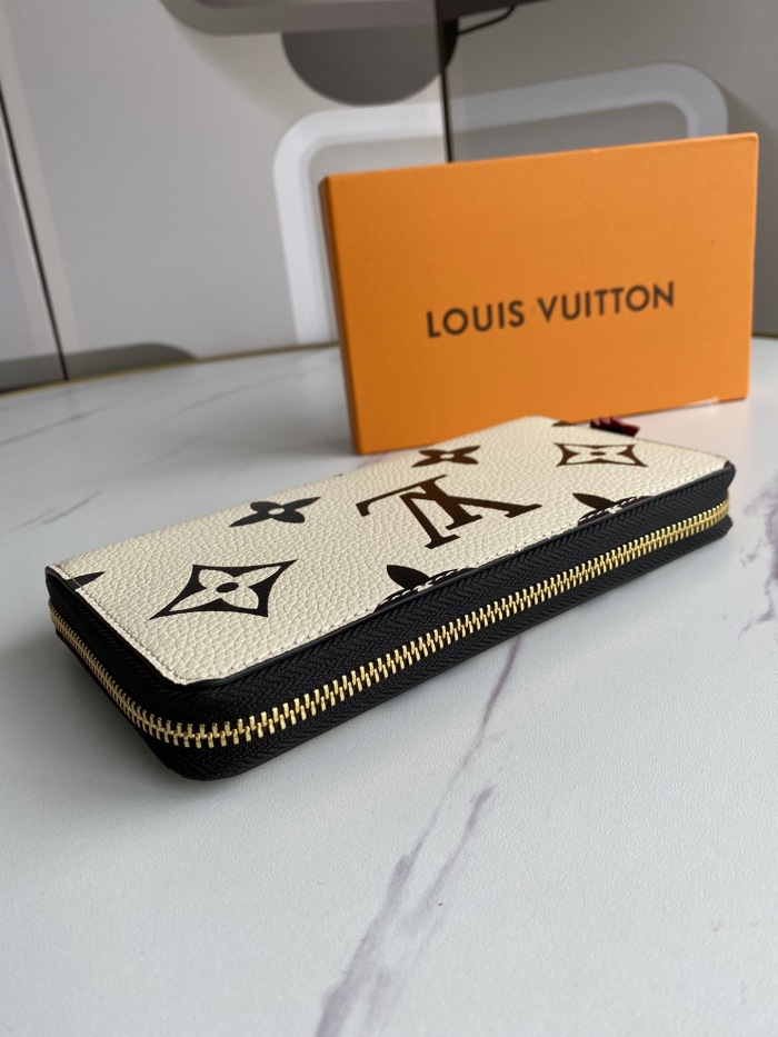Louis Vuitton Wallet 19*10 cm