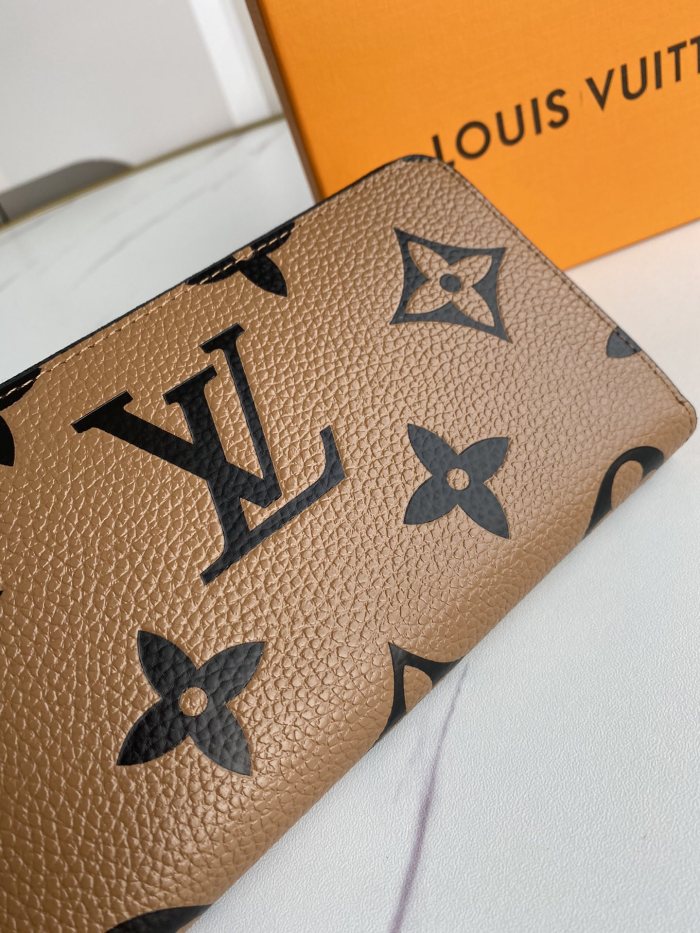 Louis Vuitton Wallet 19*10 cm