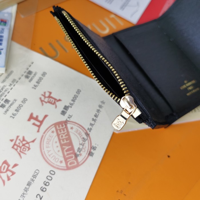 Louis Vuitton Wallet 12*2*9 cm