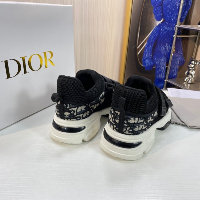 Dior D-Wander Sneaker Size 36-40 4-Color