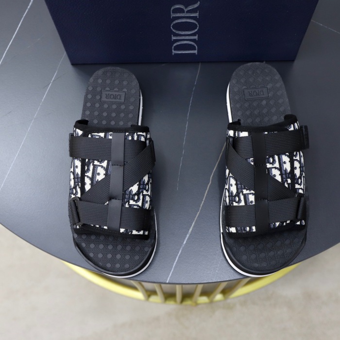Dior Alpha Slippers Size 39-45  2-Color