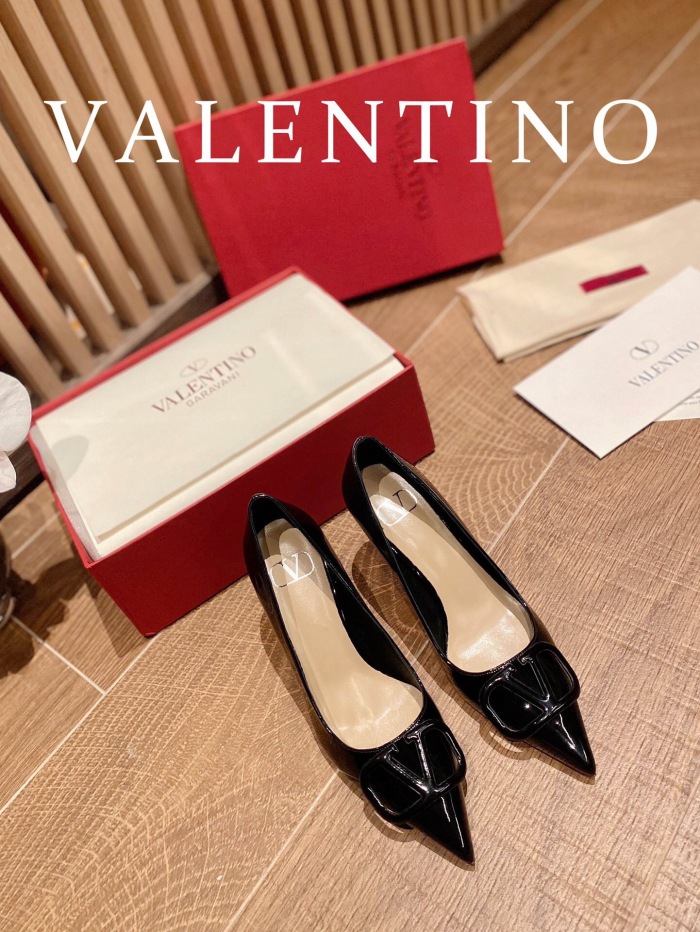 Valentino Vlogo Signature Patent Leather Slingback Pumps Size 35-41 4-Color