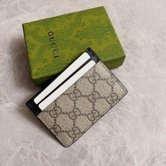 Gucci GG Kingsnake print GG Supreme card case Size 10*7cm Style: 451277