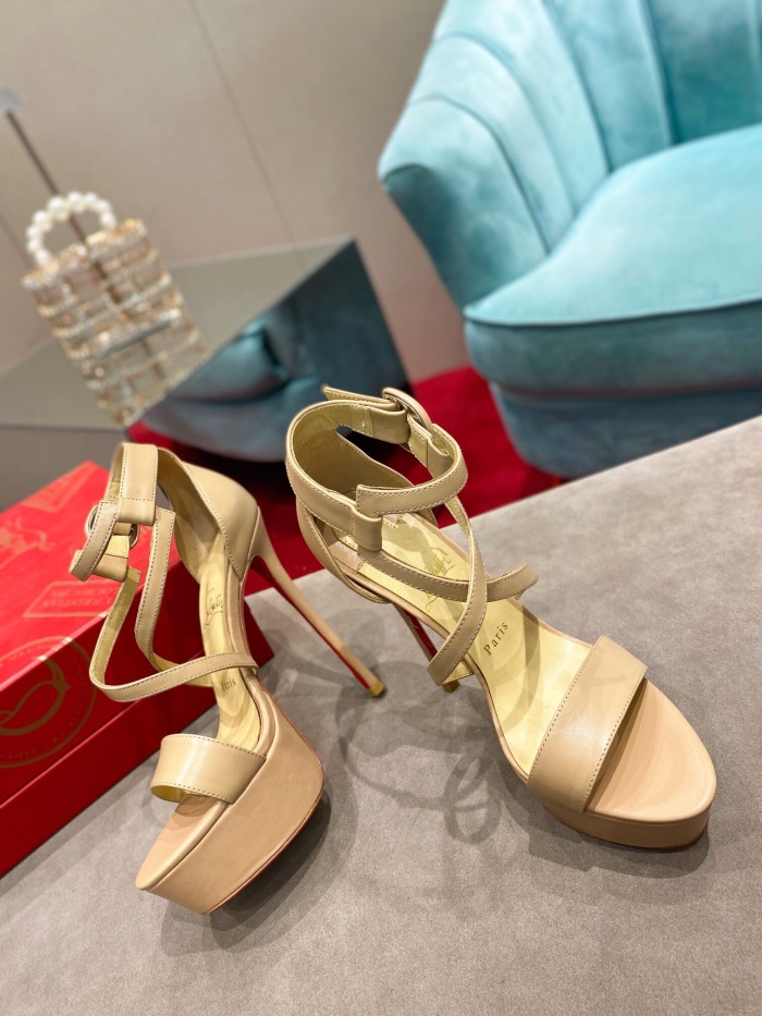 Christian Louboutin Choca Pumps Size 35-41 2-Color