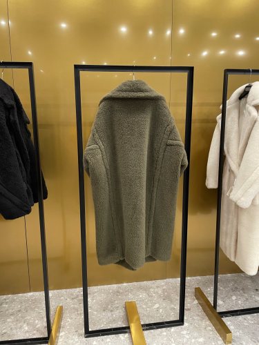 Max Mara Teddy fur long coat Size XS-M