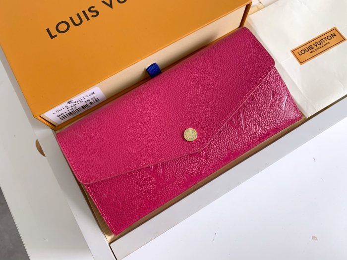 Louis Vuitton Wallet 19*10 cm