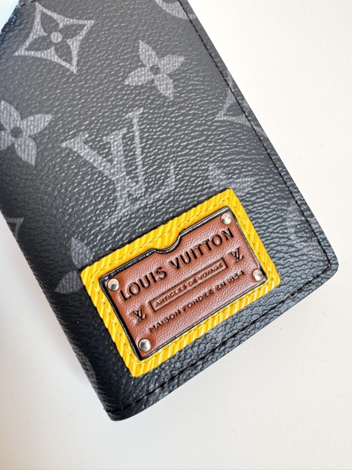 Louis Vuitton M69250 Card Holder Size 7*11*1cm