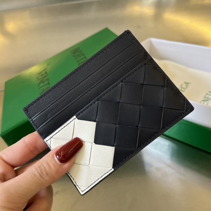 Bottega Veneta Card Holder Size 10*8cm