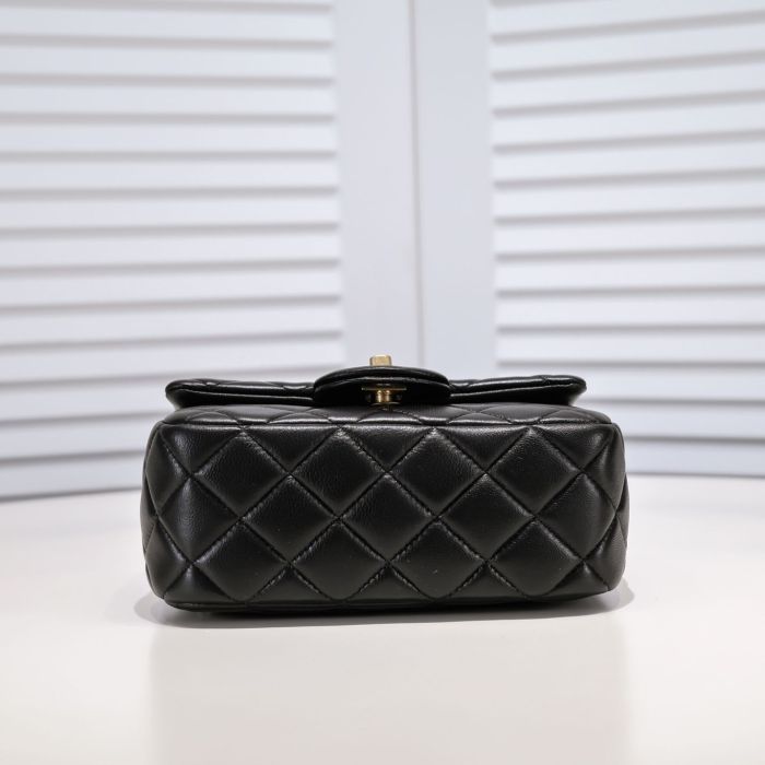 Chanel Chain Shoulder Bags Handbags Size 18*13*7cm 3-Color