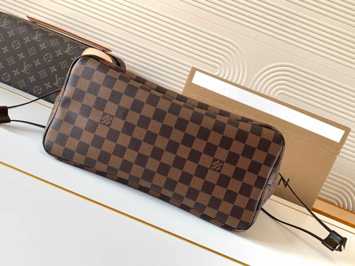 Louis Vuitton N40599 Neverfull MM Tote Bag  Size 31*28*14cm