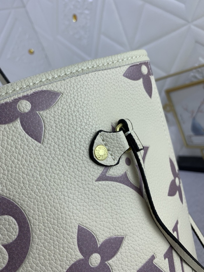 Louis Vuitton Shopping Bags 32*29*17cm