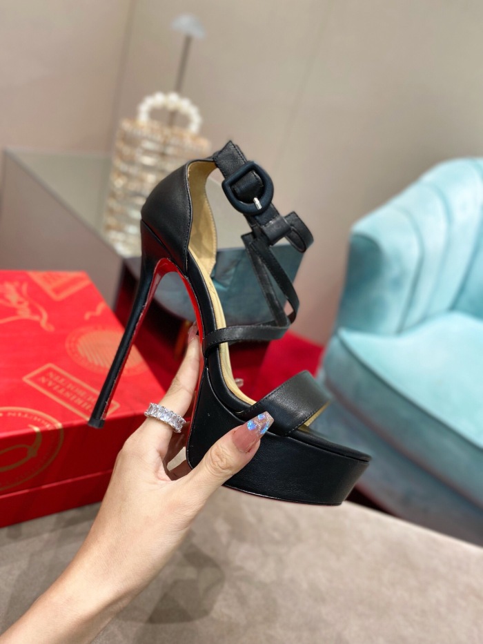 Christian Louboutin Choca Pumps Size 35-41 2-Color