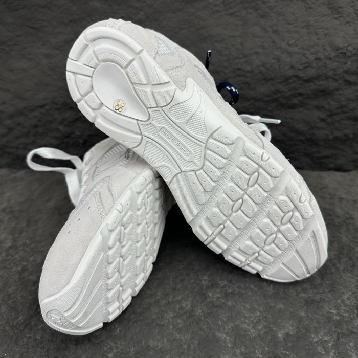 MiuMiu x New Balance Sneaker Size 35-46