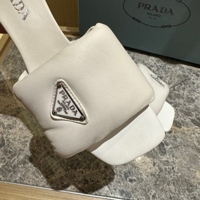 Prada Soft Padded Pumps  Size 35-41 7-Color