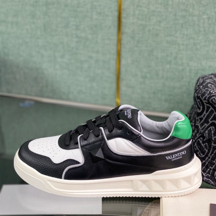 Valentino One Stud Low-Top Sneaker Size 36-45   10-Color