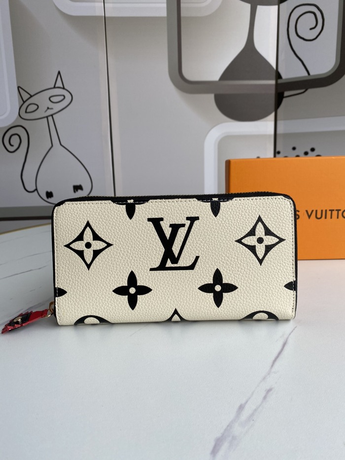 Louis Vuitton Wallet 19*10 cm
