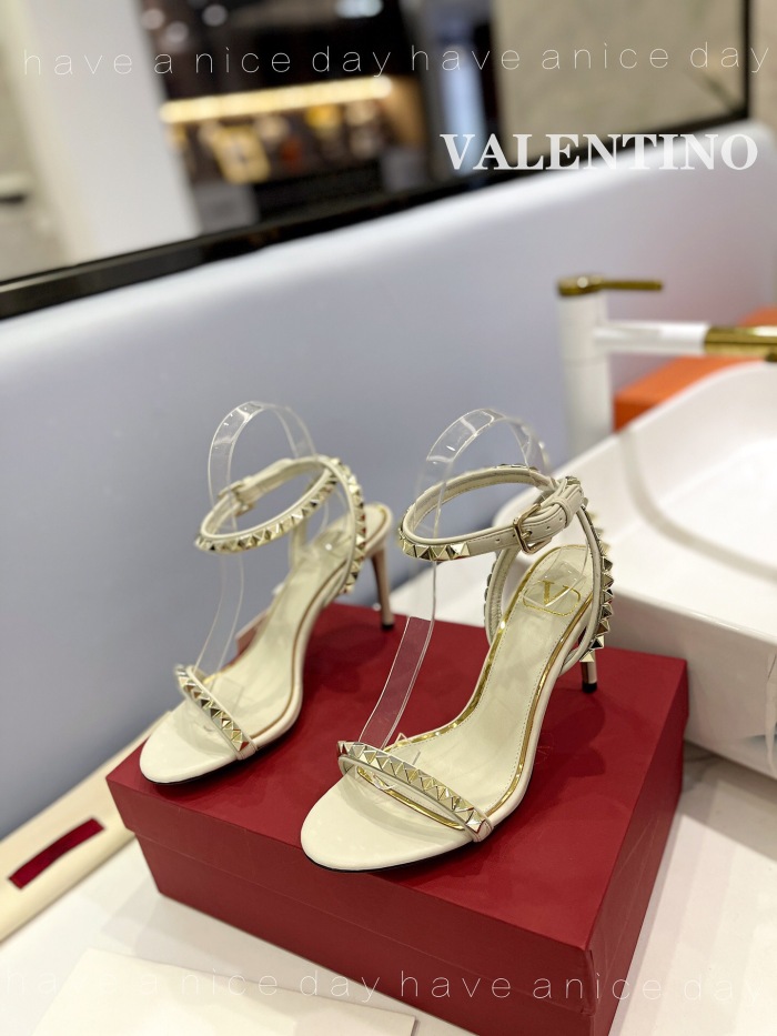 Valentino Rockstud Goatskin Pumps Size 35-41 4-Color