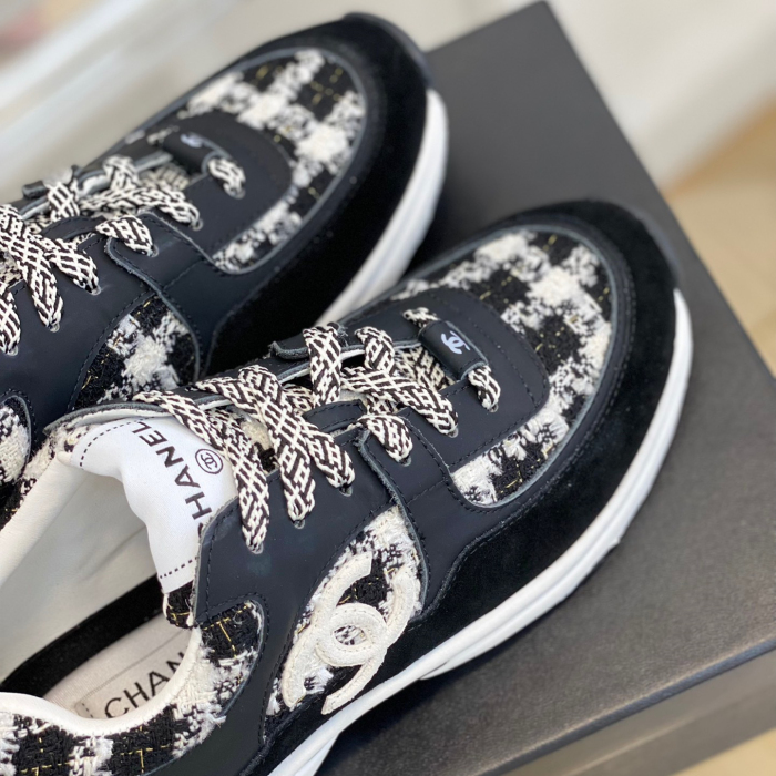 Chanel 2023 New Coton Tweed Sneaker Size 35-41  3-Color
