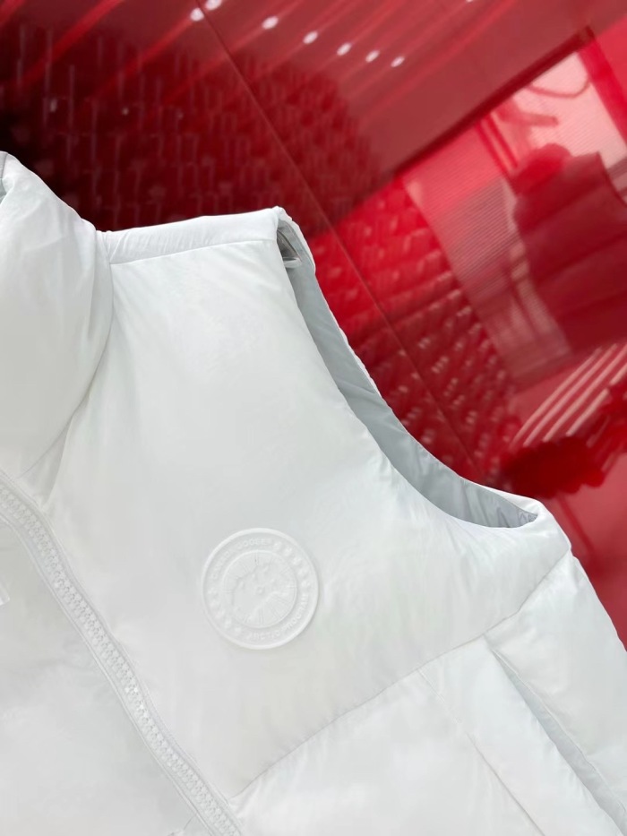 Canada Goose Winter Vest Size XS-XL