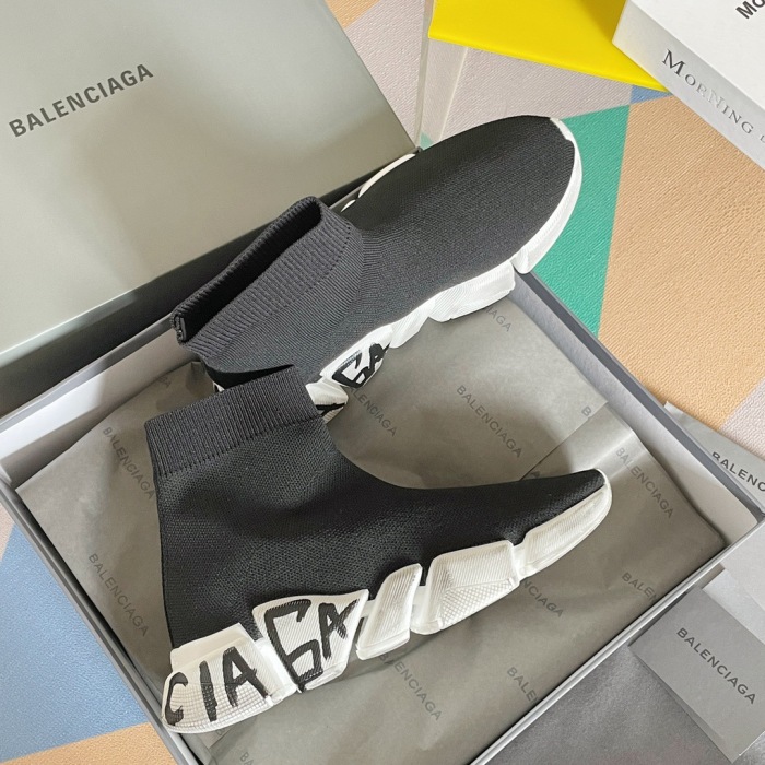 Balenciaga Speed 2.0 Graffiti Sneaker Size 35-45  5-Color