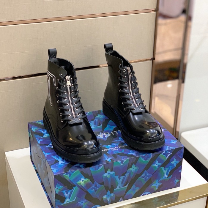 Louis Vuitton Mens New Boots Size 40-45