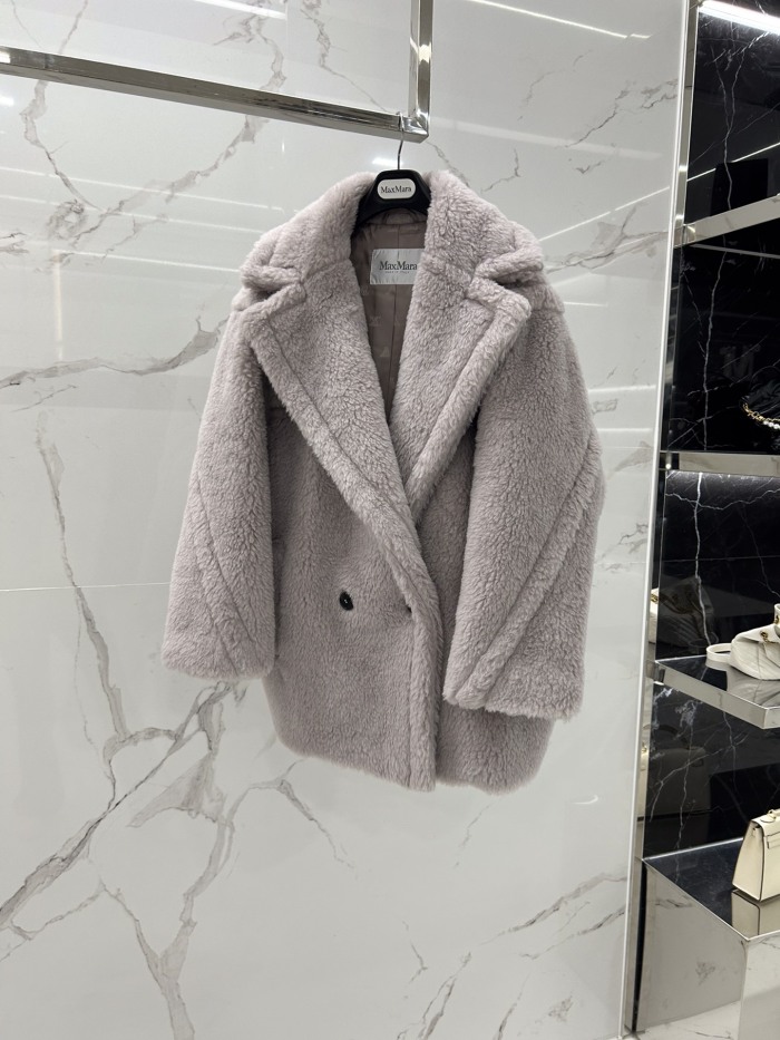 Max Mara Teddy fur Short coat Size XS-M