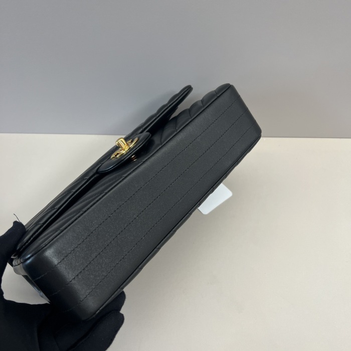Chanel CF1112 Shoulder Bags Sheepskin 25cm