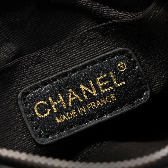 Chanel Chain Shoulder Bags Black White