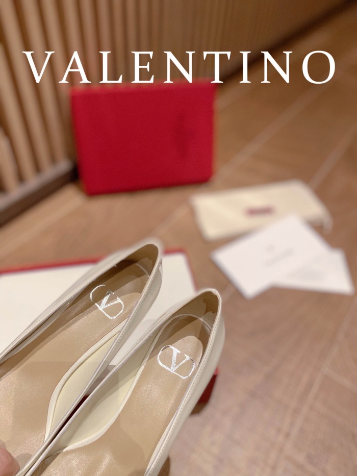 Valentino Vlogo Signature Patent Leather Slingback Pumps Size 35-41 4-Color