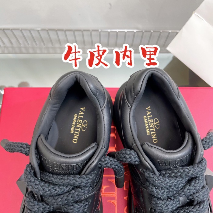 Valentino One Stud XL Sneaker Size 36-45   5-Color
