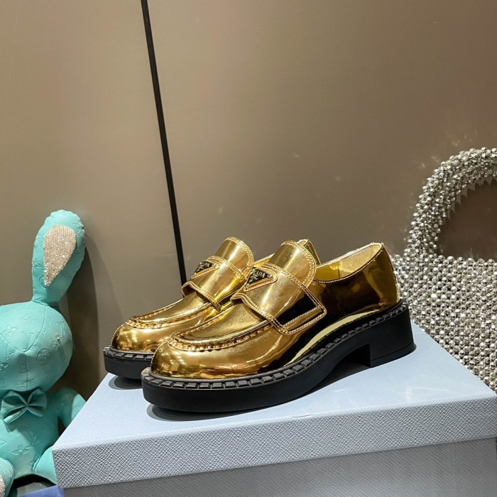 Prada Metallic Leather Loafers Sneaker Size 35-40   3-Color