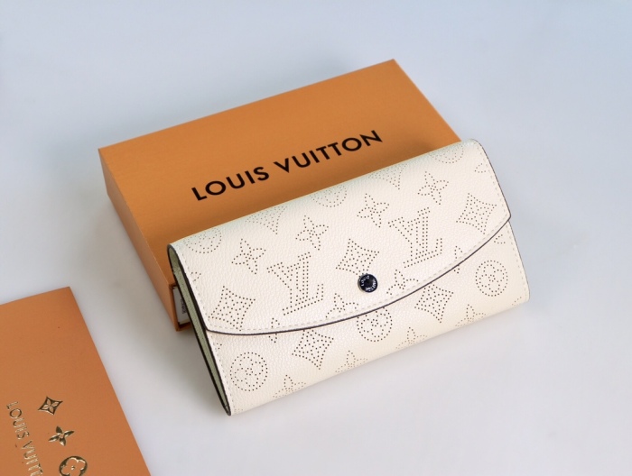 Louis Vuitton Wallet 19*10 cm