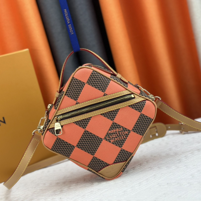 Louis Vuitton N40548 Shoulder Bags Size 20cm