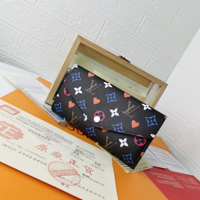 Louis Vuitton Wallet 19*10*2 cm