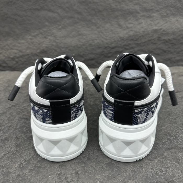 Valentino One Stud XL Sneaker Size 36-46