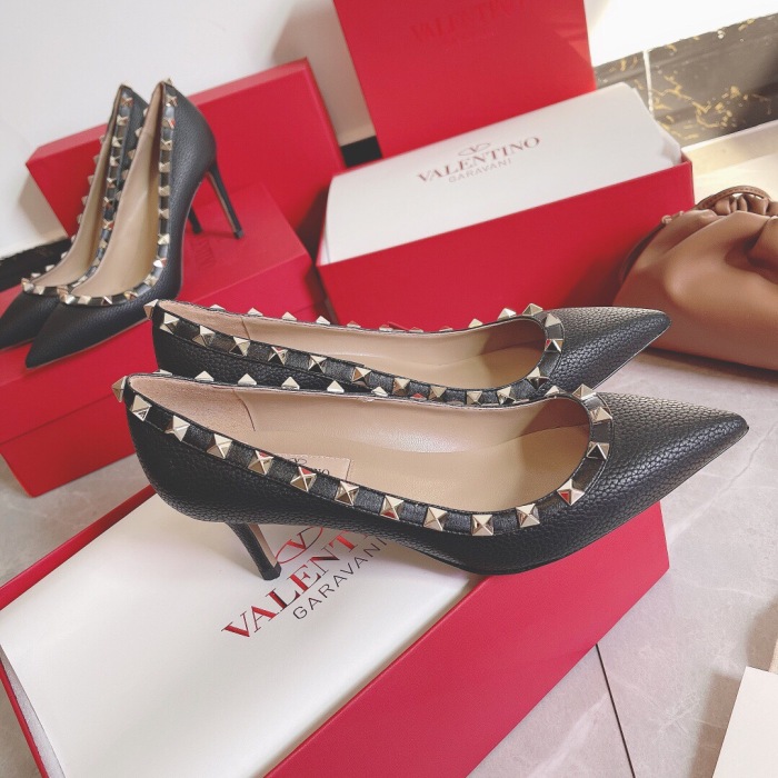 Valentino Rockstud Patent-Leather Pumps Size 35-41 8-Color