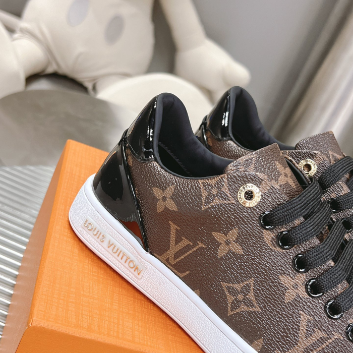 Louis Vuitton Frontrow Sneaker Size 35-40  2-Color