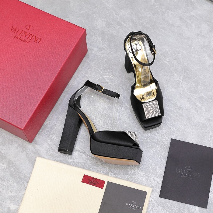 Valentino One Stud Open-Toe Satin Platform Pumps Size 35-41 3-Color