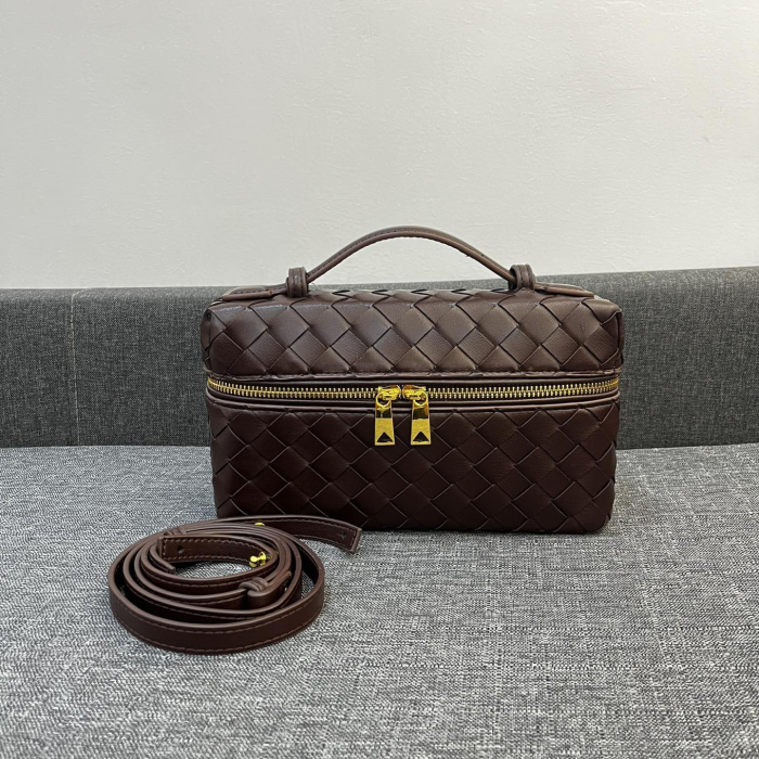 Bottega Veneta Vanity Case Shoulder Bags 24*13*6cm