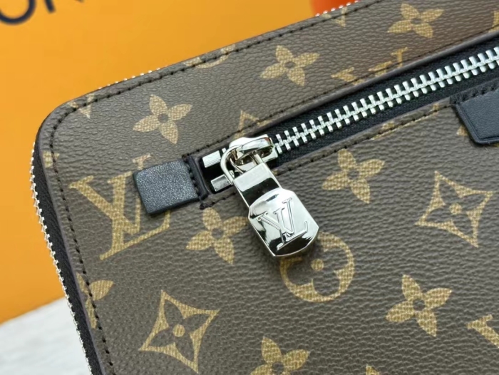 Louis Vuitton New Pouch Damier Graphite  Clutch Bags Size 21*27*5cm