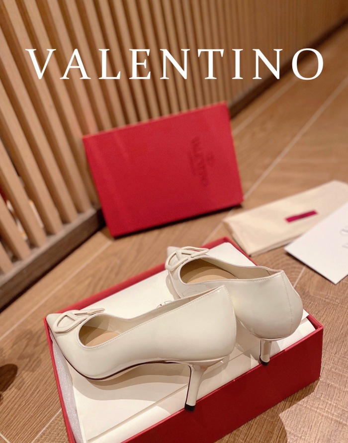 Valentino Vlogo Signature Patent Leather Slingback Pumps Size 35-41 4-Color