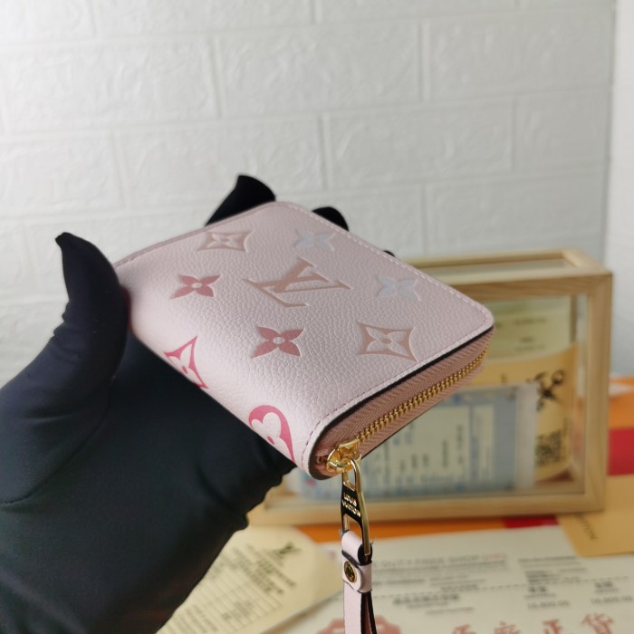 Louis Vuitton Wallet 11*8.5*2 cm