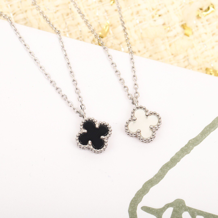 Van Cleef & Arpels Necklace 2-Color