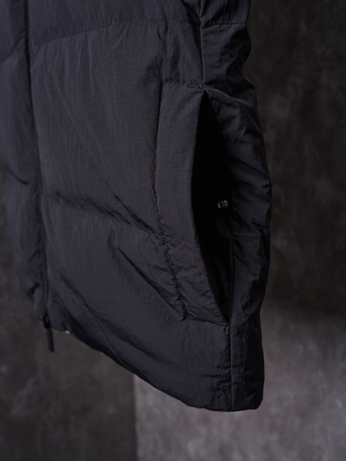 Burberry Unisex Winter Vest Size XS-XL
