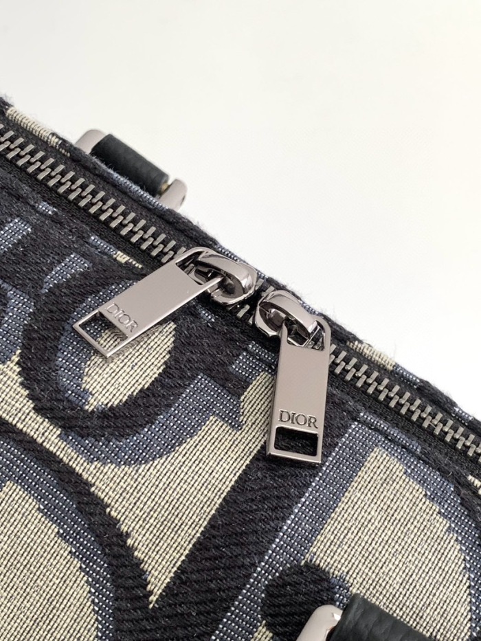 Dior Weekender 25 Men Shoulder Bags Size 32*18.5*12cm