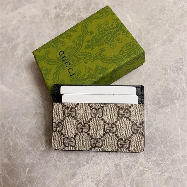 Gucci GG Kingsnake print GG Supreme card case Size 10*7cm Style: 451277