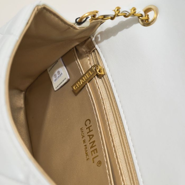 Chanel Chain Shoulder Bags Handbags Size 18*13*7cm 3-Color