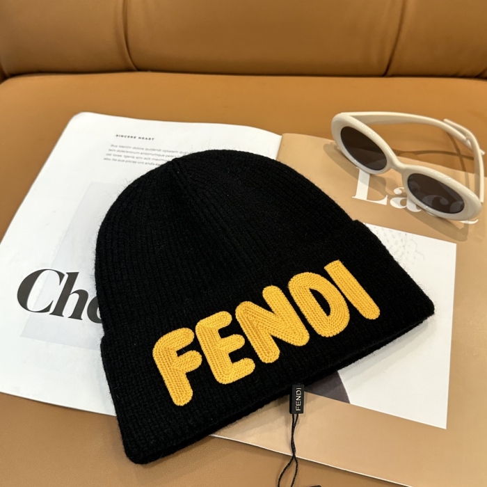 Fendi Knitted Hat