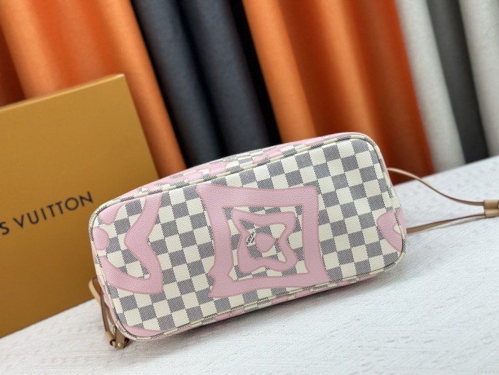 Louis Vuitton M45684 totomm Shopping Bags Size 31*28*14cm