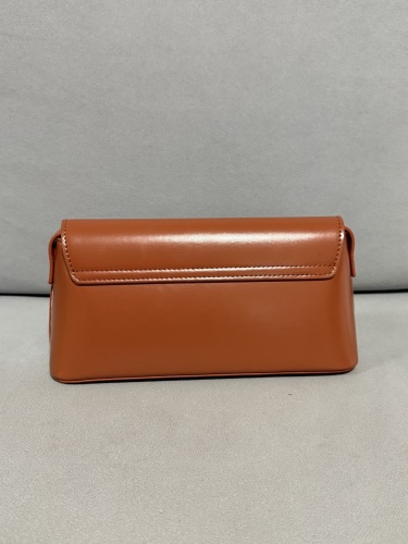 Celine 25ss Lulu Shoulder Bags Size 24*11.5*8cm